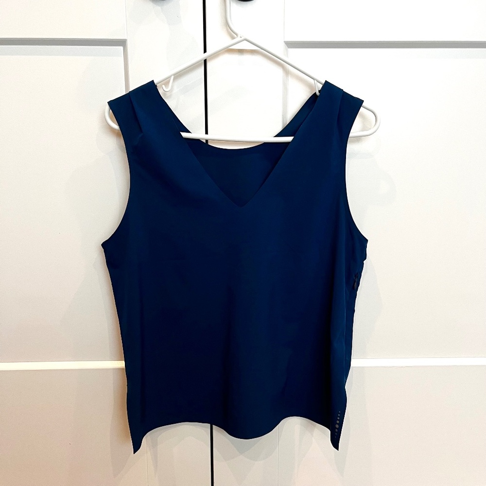 Title nine light weight spandex tank top medium blue